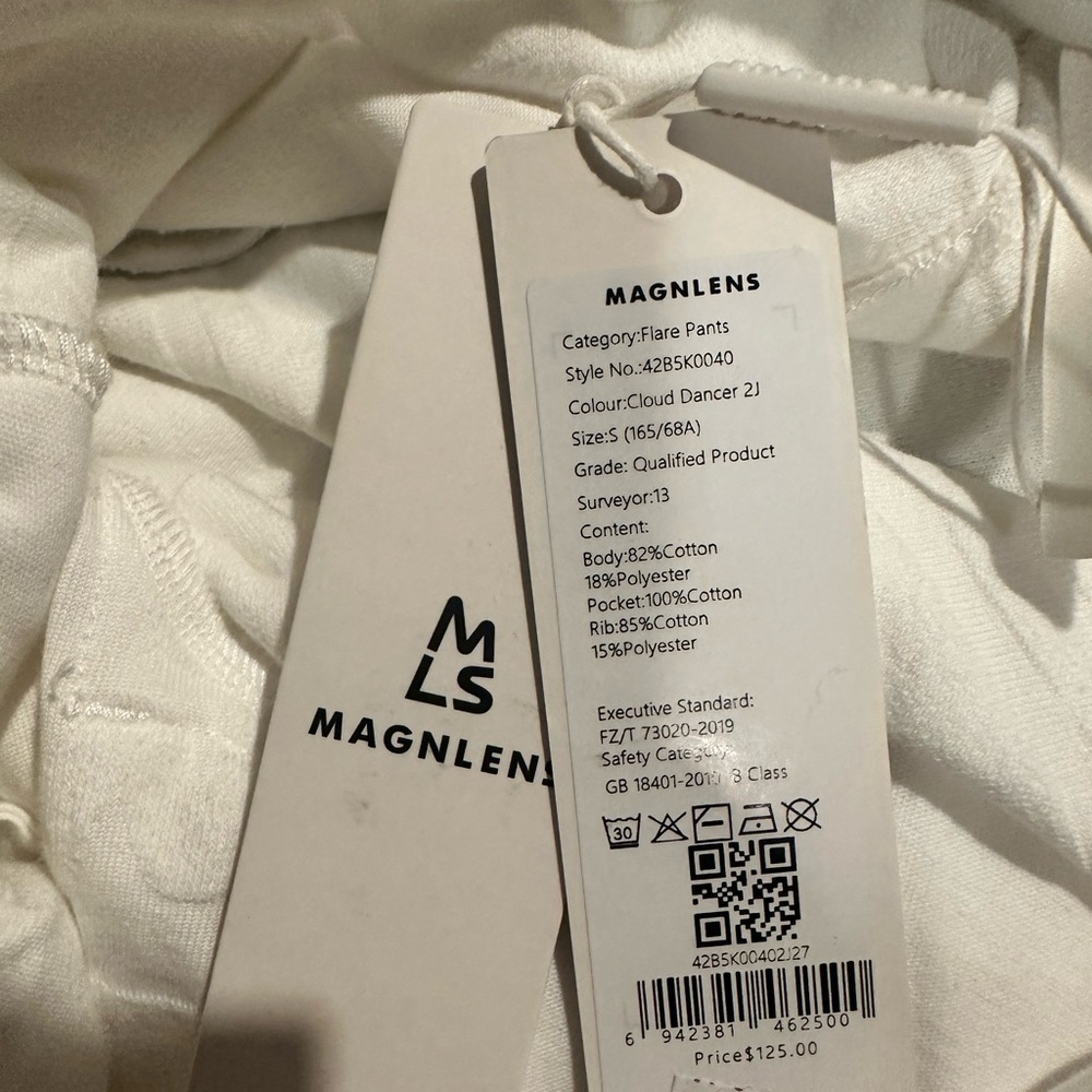 MAGNLENS  Textured Logo Wide Leg Pants NWT Small - Picture 6 of 6